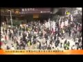亞視直播，美孚居民：「打倒新世界！打倒地產霸權！」